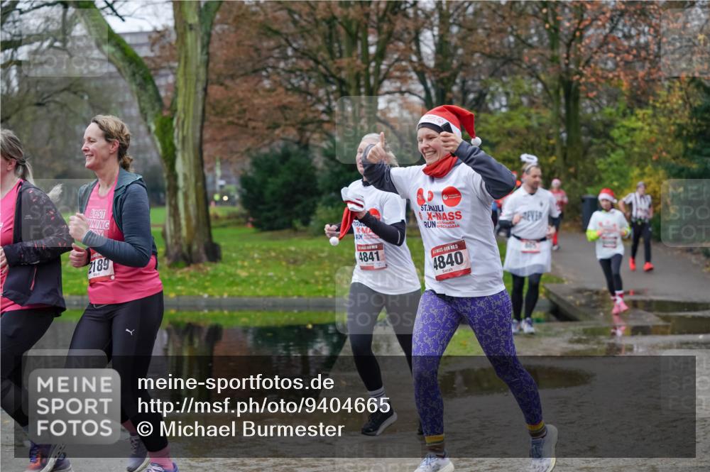 07.12.2025 - St. Pauli X-Mass-Run No. 15 Michael Burmester http://msf.ph/oto/9404665 07.12.2025 11:05:26 Laufen 2189, 4841, 15, 4840, 185 meine-sportfotos.de