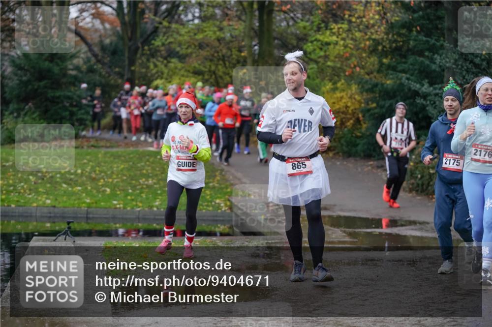 07.12.2025 - St. Pauli X-Mass-Run No. 15 Michael Burmester http://msf.ph/oto/9404671 07.12.2025 11:05:27 Laufen 865, 2175, 2176 meine-sportfotos.de