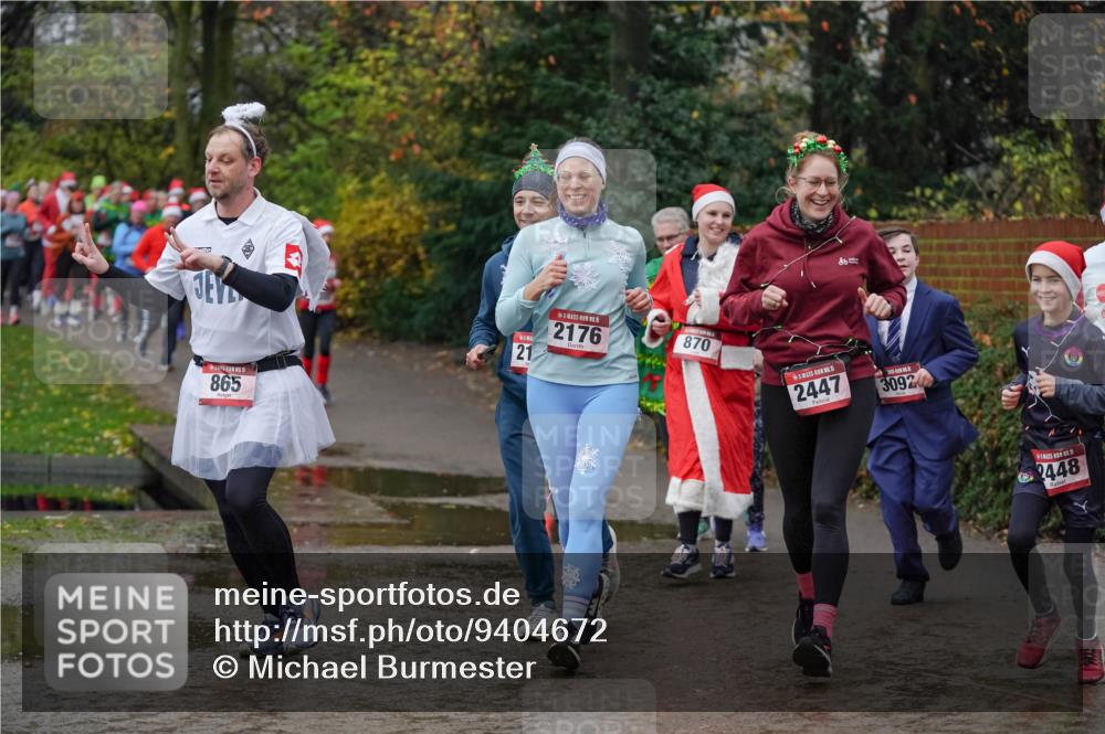 07.12.2025 - St. Pauli X-Mass-Run No. 15 Michael Burmester http://msf.ph/oto/9404672 07.12.2025 11:05:28 Laufen 865, 198, 21, 2176, 870, 5, 2447, 3092, 15, 2448 meine-sportfotos.de