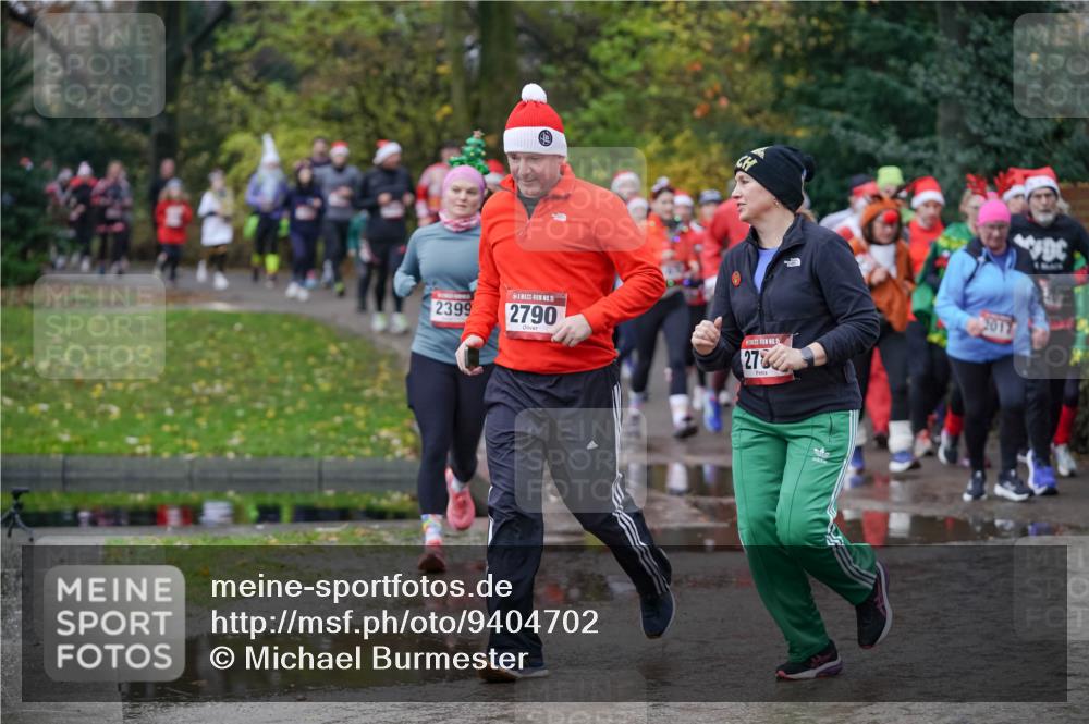 07.12.2025 - St. Pauli X-Mass-Run No. 15 Michael Burmester http://msf.ph/oto/9404702 07.12.2025 11:05:37 Laufen 2399, 15, 2790, 15, 278 meine-sportfotos.de