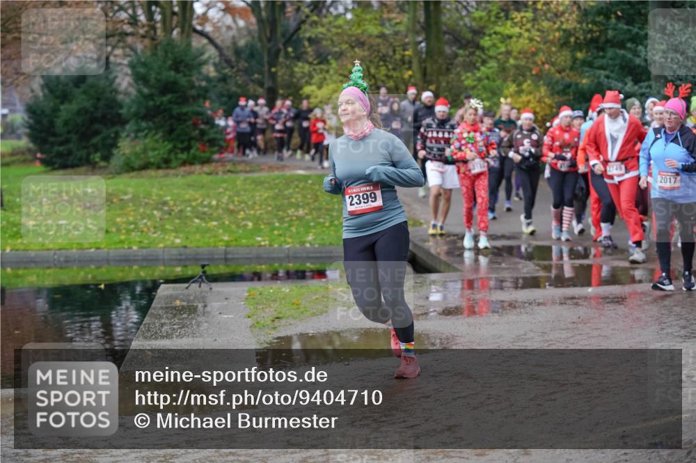 07.12.2025 - St. Pauli X-Mass-Run No. 15 Michael Burmester http://msf.ph/oto/9404710 07.12.2025 11:05:39 Laufen 2399, 2749, 2017 meine-sportfotos.de