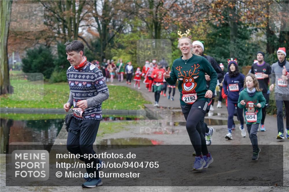 07.12.2025 - St. Pauli X-Mass-Run No. 15 Michael Burmester http://msf.ph/oto/9404765 07.12.2025 11:05:50 Laufen 96, 2192, 4655, 00, 4654, 205, 4644 meine-sportfotos.de