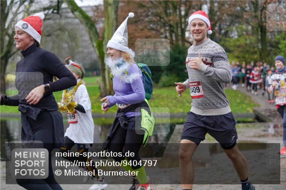 07.12.2025 - St. Pauli X-Mass-Run No. 15 Michael Burmester http://msf.ph/oto/9404797 07.12.2025 11:05:58 Laufen 999, 409 meine-sportfotos.de