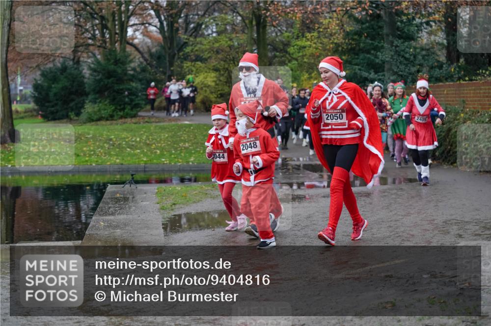 07.12.2025 - St. Pauli X-Mass-Run No. 15 Michael Burmester http://msf.ph/oto/9404816 07.12.2025 11:06:02 Laufen 044, 2048, 2050, 2405 meine-sportfotos.de