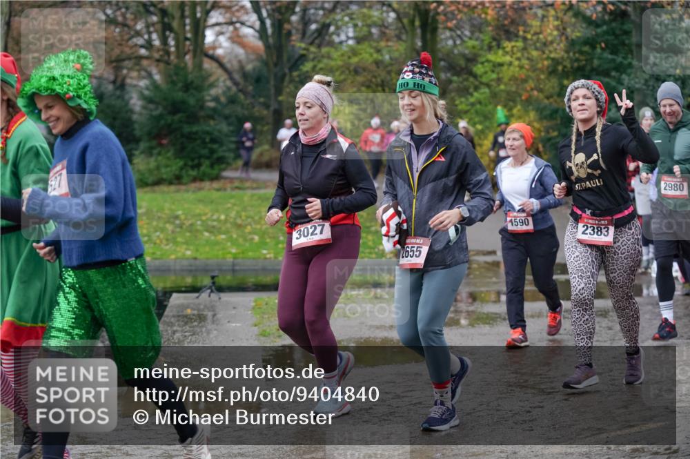 07.12.2025 - St. Pauli X-Mass-Run No. 15 Michael Burmester http://msf.ph/oto/9404840 07.12.2025 11:06:09 Laufen 527, 3027, 15, 2655, 1590, 2383, 2980 meine-sportfotos.de