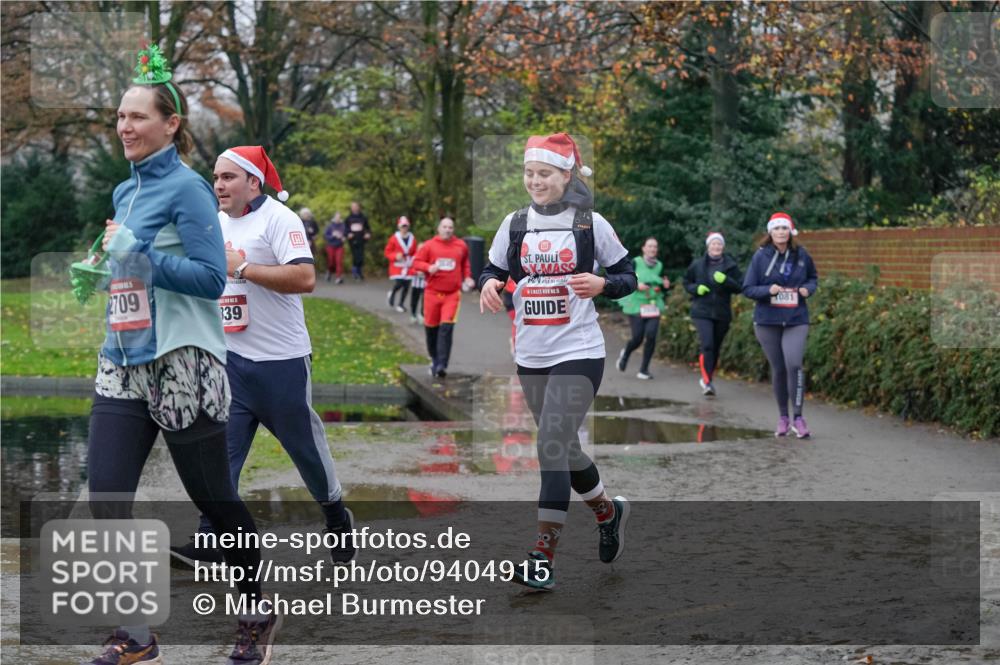 07.12.2025 - St. Pauli X-Mass-Run No. 15 Michael Burmester http://msf.ph/oto/9404915 07.12.2025 11:06:26 Laufen 2709, 339, 15, 081 meine-sportfotos.de