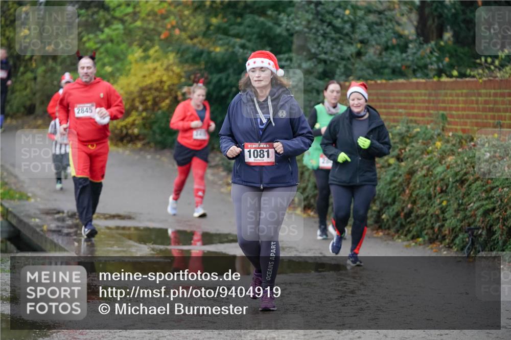 07.12.2025 - St. Pauli X-Mass-Run No. 15 Michael Burmester http://msf.ph/oto/9404919 07.12.2025 11:06:28 Laufen 2845, 15, 1081 meine-sportfotos.de