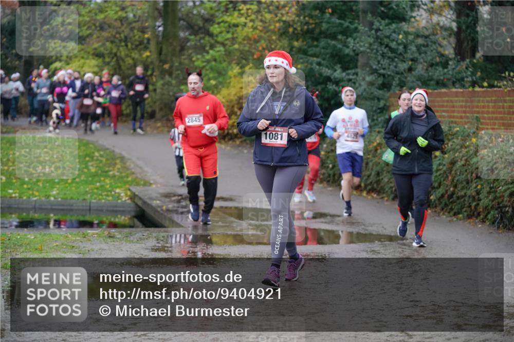 07.12.2025 - St. Pauli X-Mass-Run No. 15 Michael Burmester http://msf.ph/oto/9404921 07.12.2025 11:06:28 Laufen 2845, 1081 meine-sportfotos.de