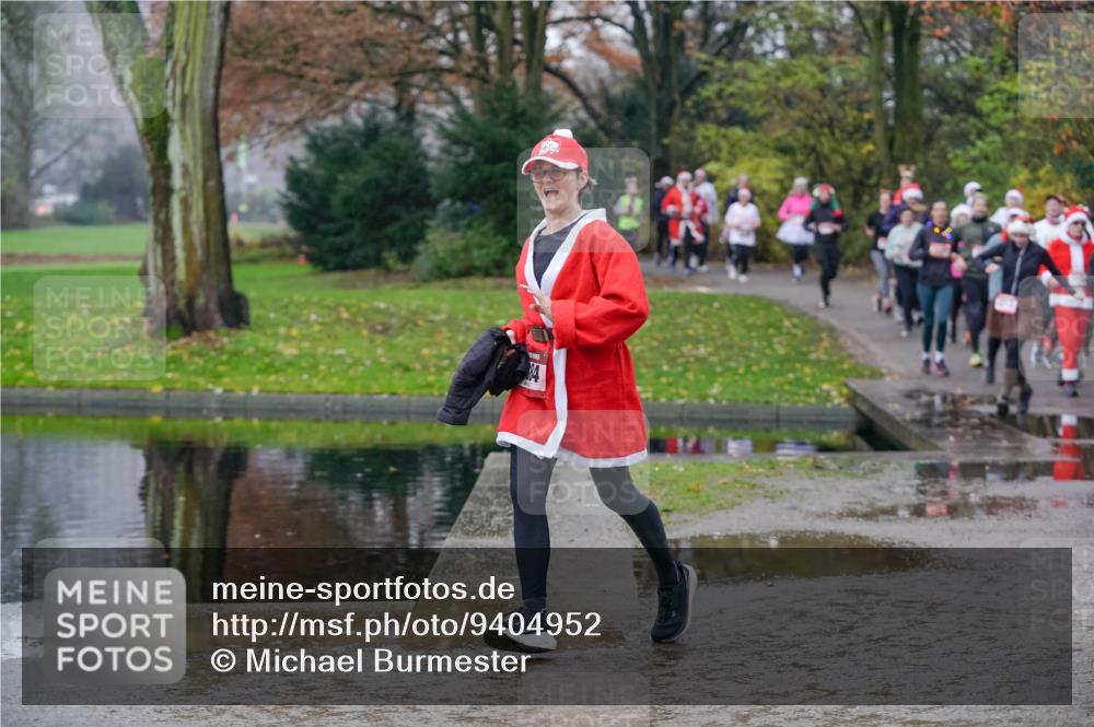 07.12.2025 - St. Pauli X-Mass-Run No. 15 Michael Burmester http://msf.ph/oto/9404952 07.12.2025 11:06:37 Laufen  meine-sportfotos.de