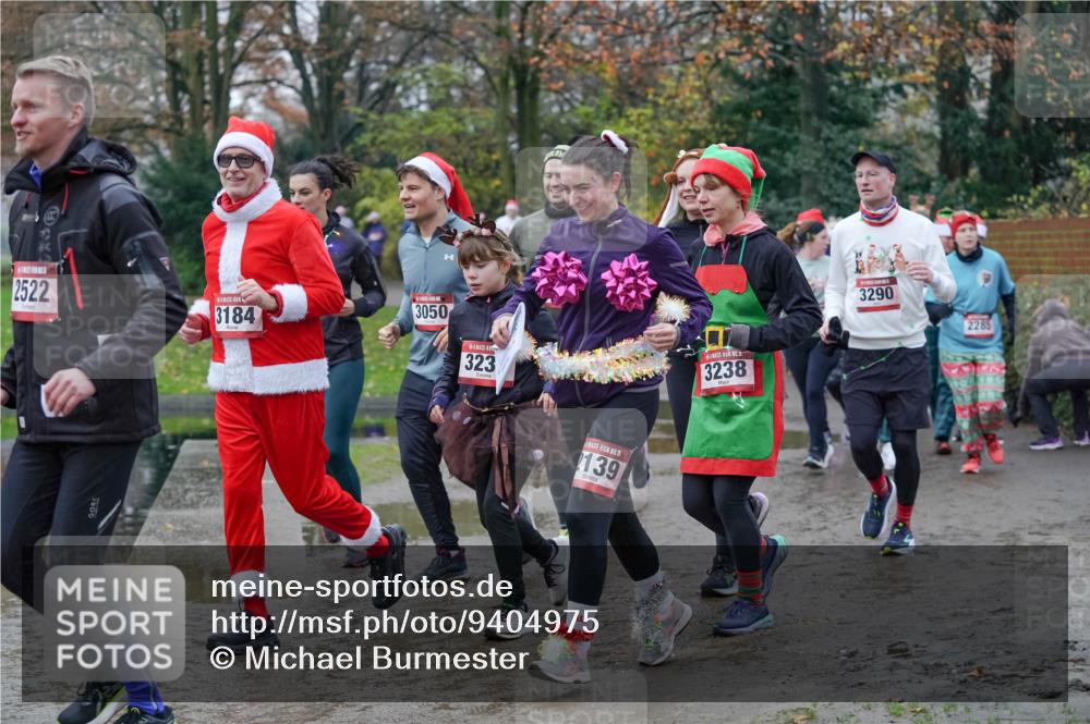 07.12.2025 - St. Pauli X-Mass-Run No. 15 Michael Burmester http://msf.ph/oto/9404975 07.12.2025 11:06:46 Laufen 2522, 3184, 3050, 323, 5, 139, 3238, 3290, 2285 meine-sportfotos.de