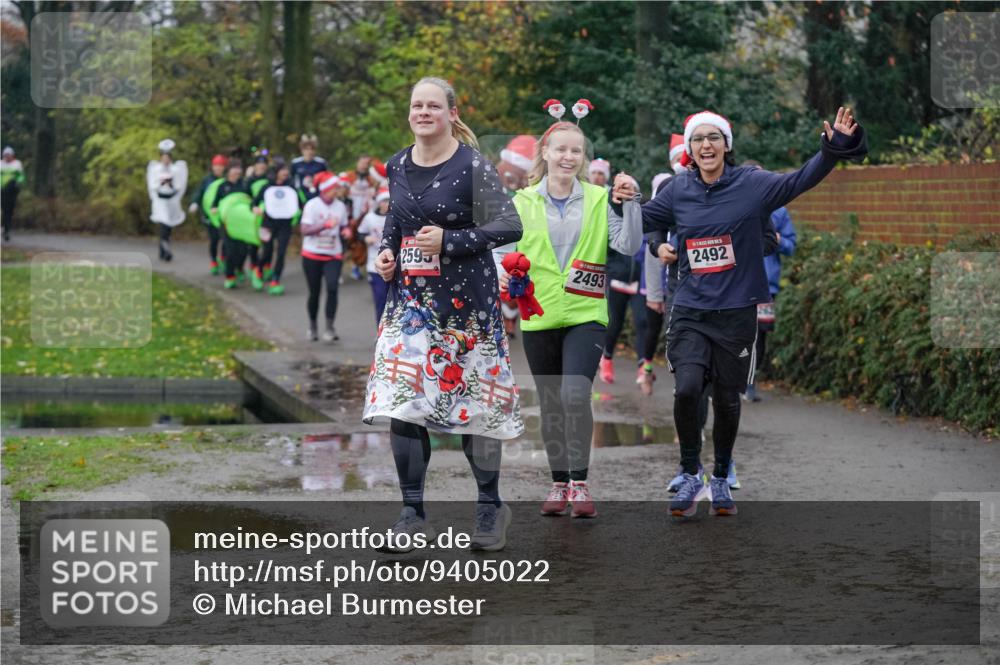07.12.2025 - St. Pauli X-Mass-Run No. 15 Michael Burmester http://msf.ph/oto/9405022 07.12.2025 11:06:57 Laufen 2595, 2492, 2493 meine-sportfotos.de