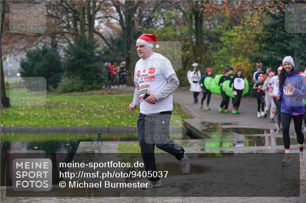 07.12.2025 - St. Pauli X-Mass-Run No. 15 Michael Burmester http://msf.ph/oto/9405037 07.12.2025 11:07:00 Laufen 776 meine-sportfotos.de