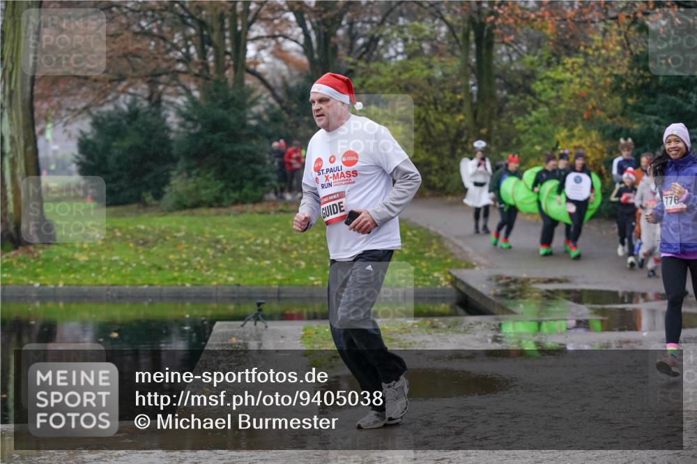 07.12.2025 - St. Pauli X-Mass-Run No. 15 Michael Burmester http://msf.ph/oto/9405038 07.12.2025 11:07:00 Laufen 776 meine-sportfotos.de