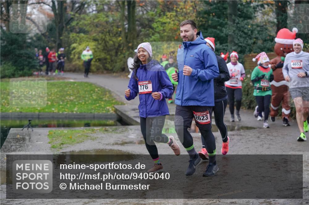 07.12.2025 - St. Pauli X-Mass-Run No. 15 Michael Burmester http://msf.ph/oto/9405040 07.12.2025 11:07:01 Laufen 776, 2623, 2572, 4653 meine-sportfotos.de