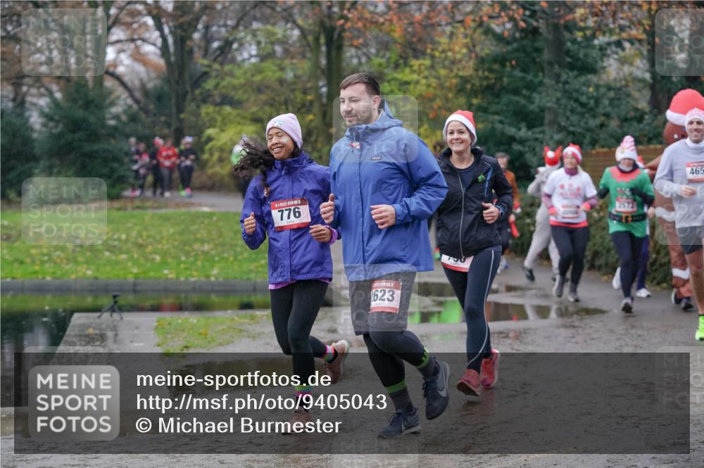 07.12.2025 - St. Pauli X-Mass-Run No. 15 Michael Burmester http://msf.ph/oto/9405043 07.12.2025 11:07:01 Laufen 15, 776, 15, 623, 2572, 465 meine-sportfotos.de