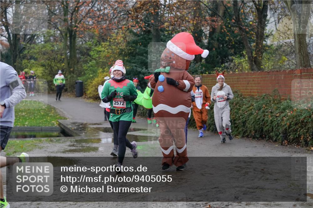 07.12.2025 - St. Pauli X-Mass-Run No. 15 Michael Burmester http://msf.ph/oto/9405055 07.12.2025 11:07:04 Laufen 2572, 3004, 299 meine-sportfotos.de