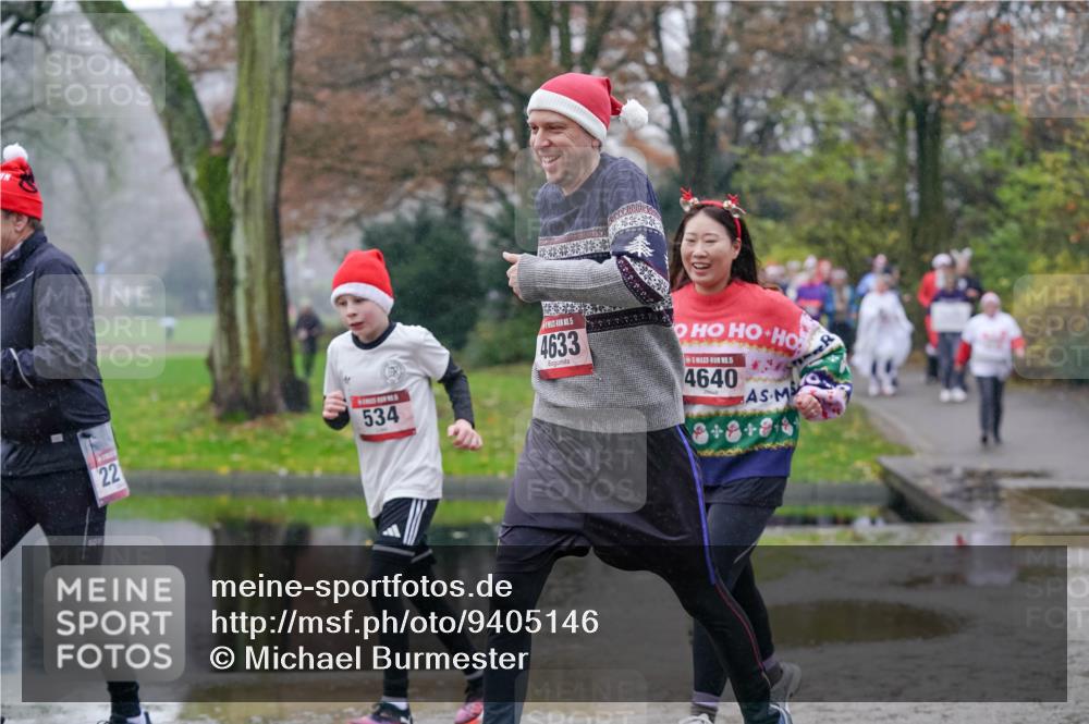 07.12.2025 - St. Pauli X-Mass-Run No. 15 Michael Burmester http://msf.ph/oto/9405146 07.12.2025 11:07:28 Laufen 22, 534, 5, 4633, 15, 4640, 9, 8, 84 meine-sportfotos.de
