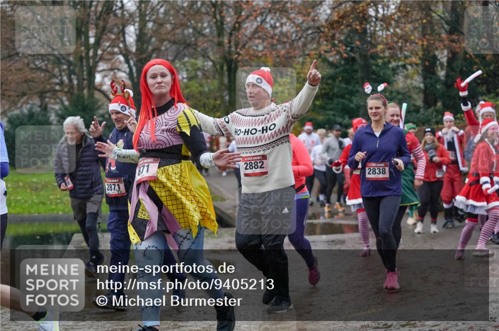 07.12.2025 - St. Pauli X-Mass-Run No. 15 Michael Burmester http://msf.ph/oto/9405213 07.12.2025 11:07:46 Laufen 2871, 871, 5, 2882, 2838 meine-sportfotos.de