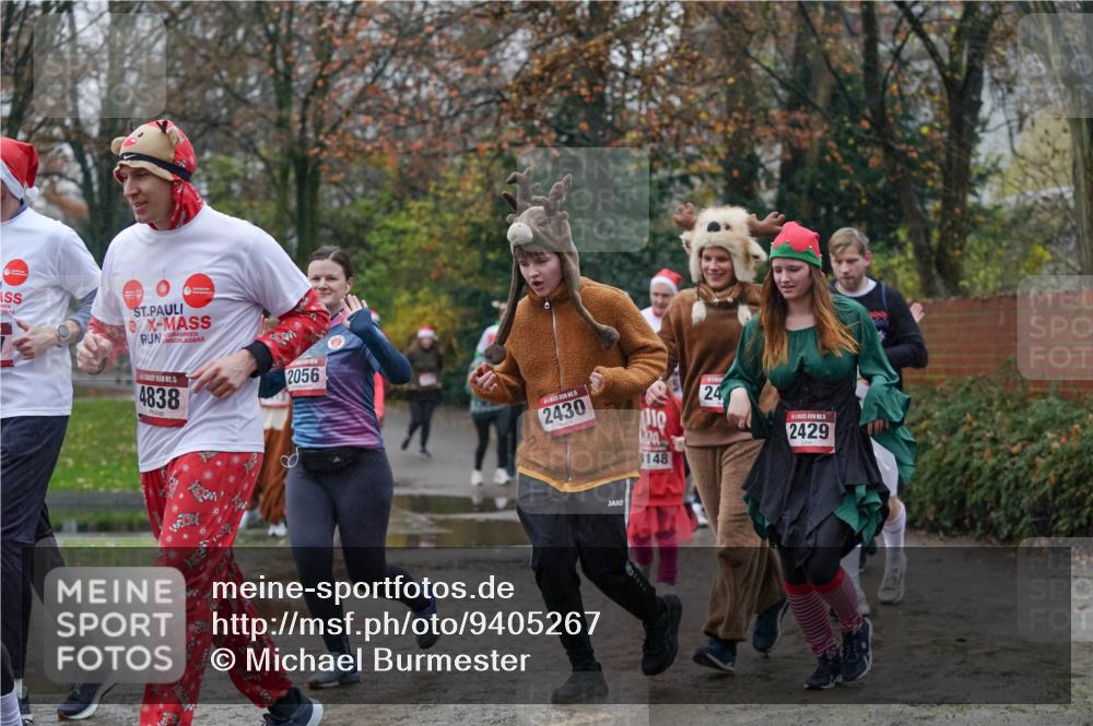 07.12.2025 - St. Pauli X-Mass-Run No. 15 Michael Burmester http://msf.ph/oto/9405267 07.12.2025 11:07:56 Laufen 2056, 4838, 2430, 148, 24, 2429 meine-sportfotos.de