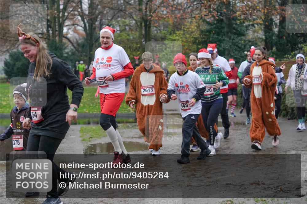 07.12.2025 - St. Pauli X-Mass-Run No. 15 Michael Burmester http://msf.ph/oto/9405284 07.12.2025 11:08:00 Laufen 378, 54, 2613, 20, 843, 612, 228 meine-sportfotos.de