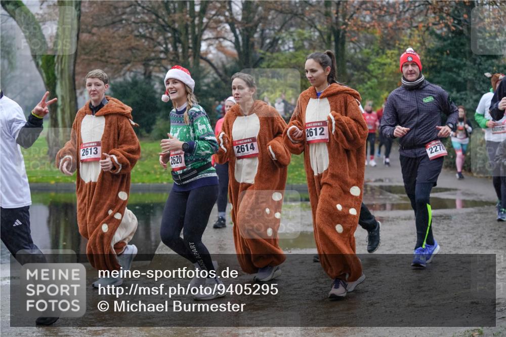 07.12.2025 - St. Pauli X-Mass-Run No. 15 Michael Burmester http://msf.ph/oto/9405295 07.12.2025 11:08:02 Laufen 2613, 2620, 2614, 2612, 2278 meine-sportfotos.de