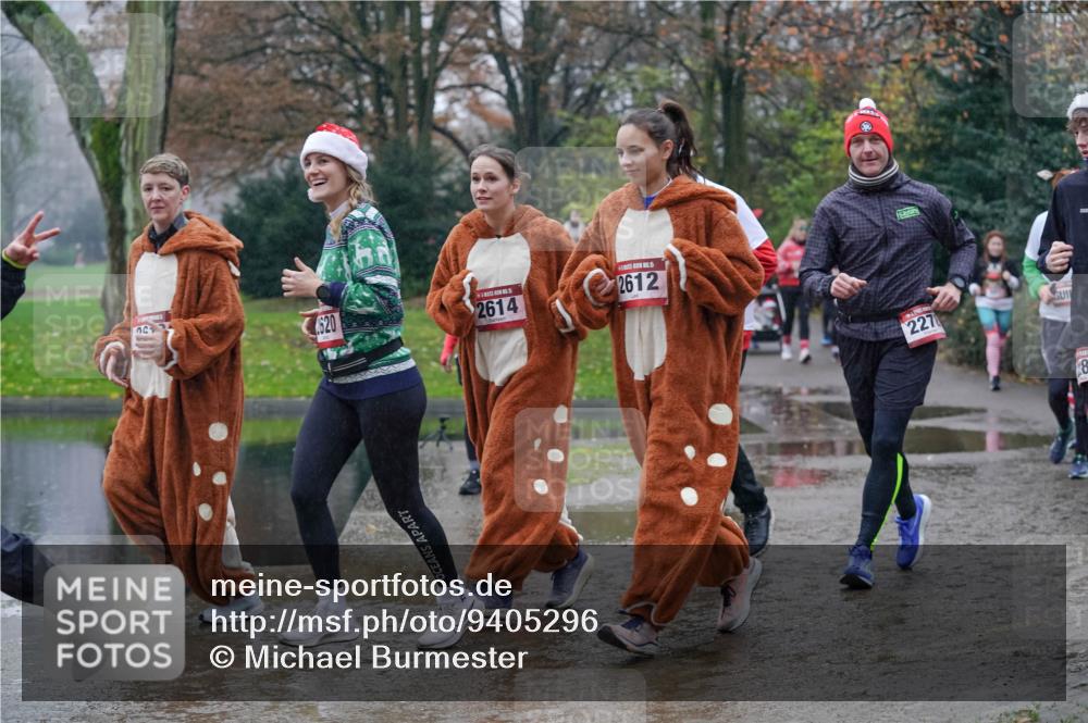 07.12.2025 - St. Pauli X-Mass-Run No. 15 Michael Burmester http://msf.ph/oto/9405296 07.12.2025 11:08:02 Laufen 620, 2614, 2612, 227 meine-sportfotos.de