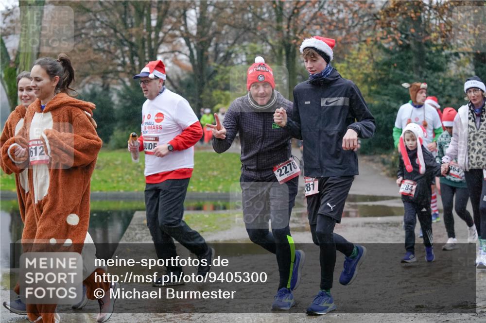 07.12.2025 - St. Pauli X-Mass-Run No. 15 Michael Burmester http://msf.ph/oto/9405300 07.12.2025 11:08:02 Laufen 612, 10, 2278, 81, 284, 464 meine-sportfotos.de