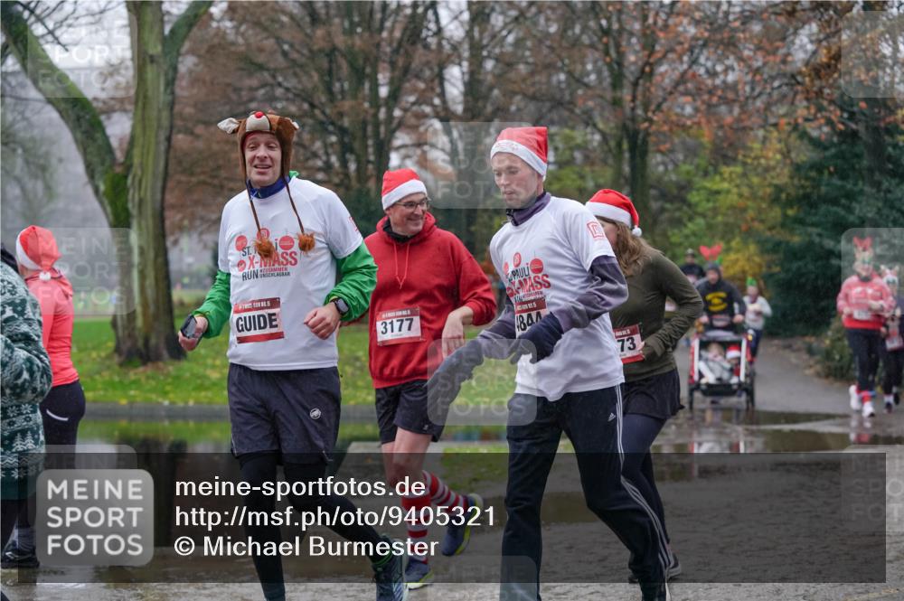 07.12.2025 - St. Pauli X-Mass-Run No. 15 Michael Burmester http://msf.ph/oto/9405321 07.12.2025 11:08:06 Laufen 15, 3177, 844, 73 meine-sportfotos.de