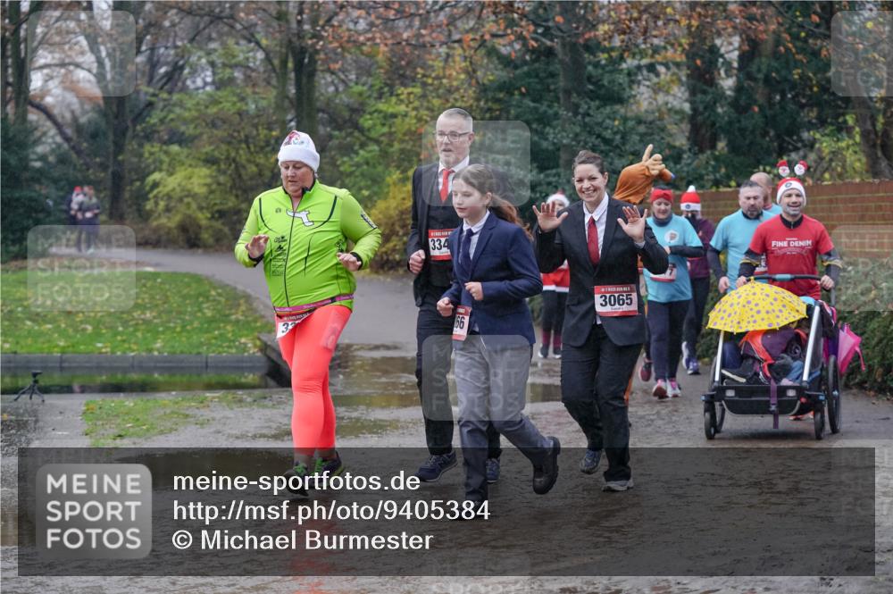 07.12.2025 - St. Pauli X-Mass-Run No. 15 Michael Burmester http://msf.ph/oto/9405384 07.12.2025 11:08:25 Laufen 334, 3065 meine-sportfotos.de