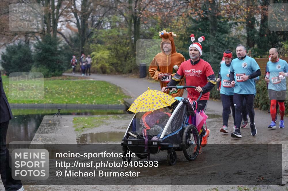 07.12.2025 - St. Pauli X-Mass-Run No. 15 Michael Burmester http://msf.ph/oto/9405393 07.12.2025 11:08:27 Laufen 2481, 22, 2277, 3678 meine-sportfotos.de