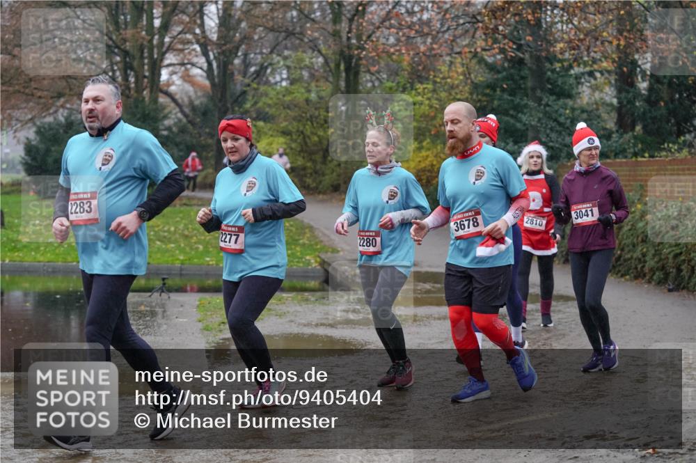 07.12.2025 - St. Pauli X-Mass-Run No. 15 Michael Burmester http://msf.ph/oto/9405404 07.12.2025 11:08:30 Laufen 2283, 2277, 2280, 3678, 2810, 3041 meine-sportfotos.de