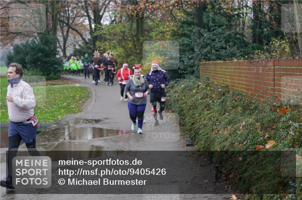 07.12.2025 - St. Pauli X-Mass-Run No. 15 Michael Burmester http://msf.ph/oto/9405426 07.12.2025 11:08:44 Laufen 33, 12 meine-sportfotos.de
