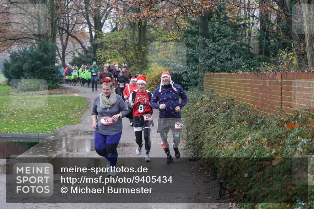 07.12.2025 - St. Pauli X-Mass-Run No. 15 Michael Burmester http://msf.ph/oto/9405434 07.12.2025 11:08:46 Laufen 12, 239, 229 meine-sportfotos.de