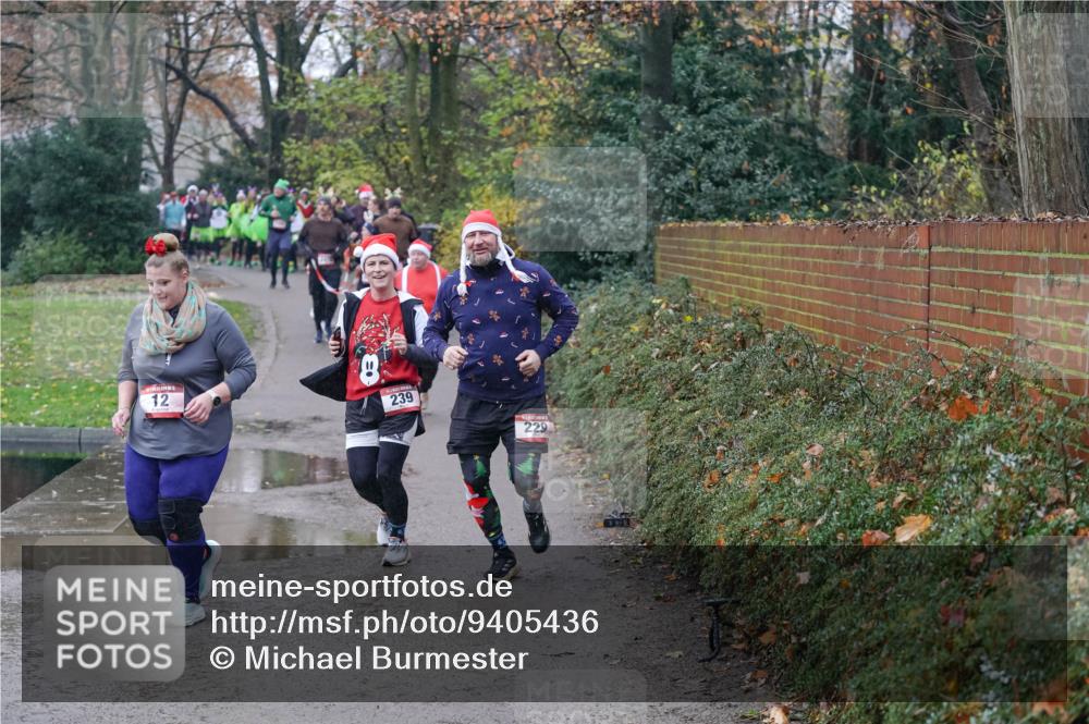 07.12.2025 - St. Pauli X-Mass-Run No. 15 Michael Burmester http://msf.ph/oto/9405436 07.12.2025 11:08:47 Laufen 12, 239, 229 meine-sportfotos.de