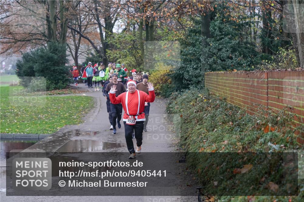 07.12.2025 - St. Pauli X-Mass-Run No. 15 Michael Burmester http://msf.ph/oto/9405441 07.12.2025 11:08:51 Laufen 1533 meine-sportfotos.de