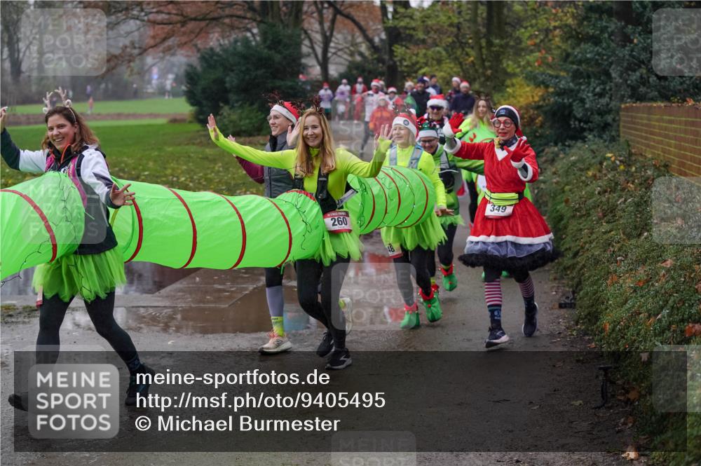 07.12.2025 - St. Pauli X-Mass-Run No. 15 Michael Burmester http://msf.ph/oto/9405495 07.12.2025 11:09:05 Laufen 260, 48, 349 meine-sportfotos.de