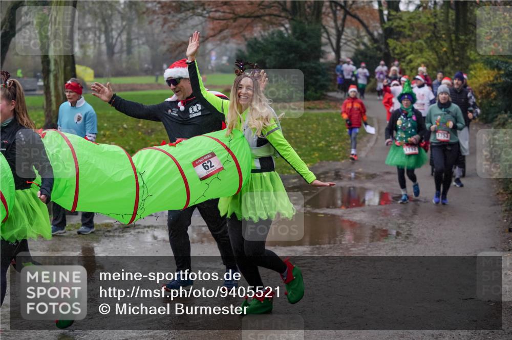 07.12.2025 - St. Pauli X-Mass-Run No. 15 Michael Burmester http://msf.ph/oto/9405521 07.12.2025 11:09:10 Laufen 62, 1753 meine-sportfotos.de