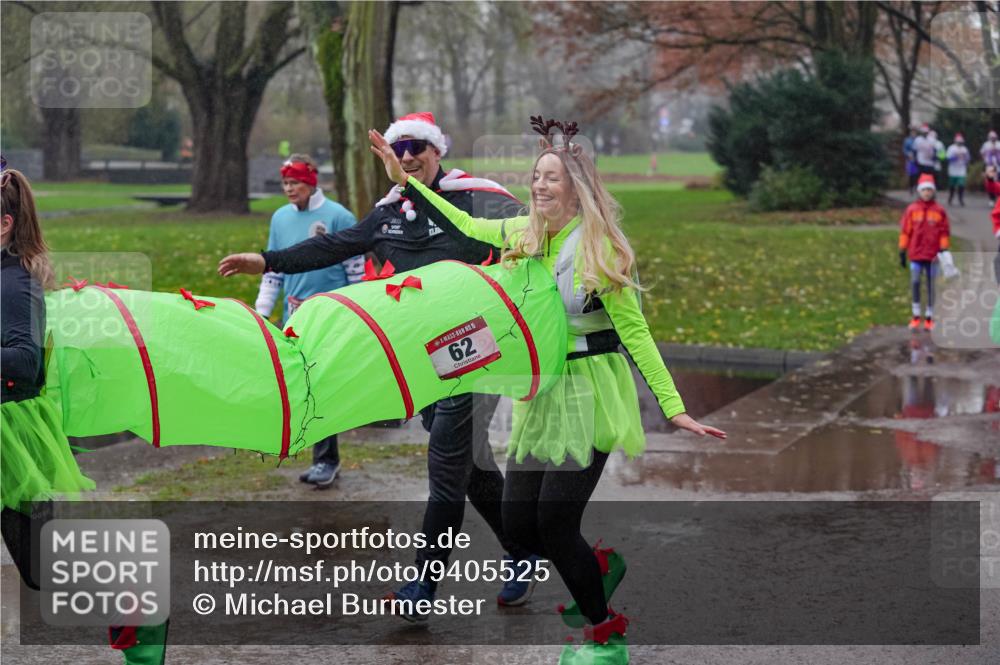 07.12.2025 - St. Pauli X-Mass-Run No. 15 Michael Burmester http://msf.ph/oto/9405525 07.12.2025 11:09:10 Laufen 15, 62 meine-sportfotos.de