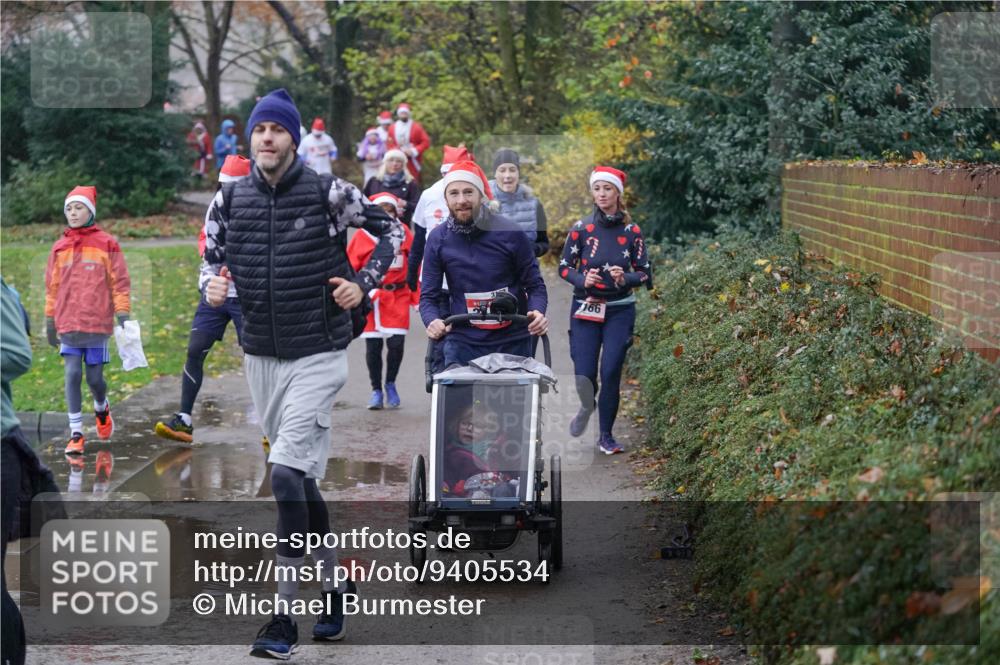 07.12.2025 - St. Pauli X-Mass-Run No. 15 Michael Burmester http://msf.ph/oto/9405534 07.12.2025 11:09:13 Laufen 166 meine-sportfotos.de