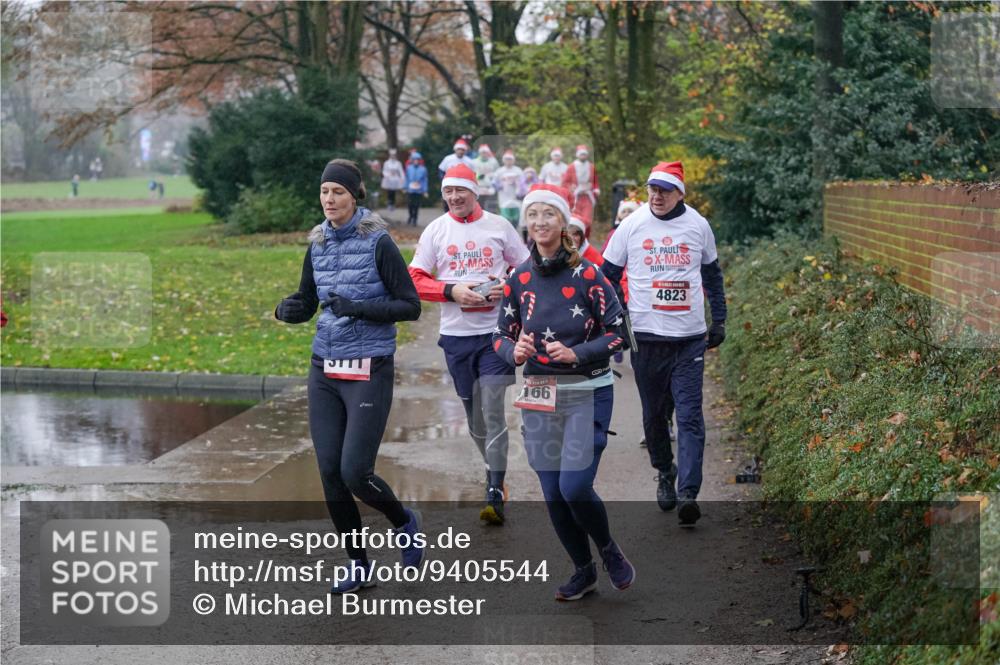 07.12.2025 - St. Pauli X-Mass-Run No. 15 Michael Burmester http://msf.ph/oto/9405544 07.12.2025 11:09:17 Laufen 4823, 166 meine-sportfotos.de