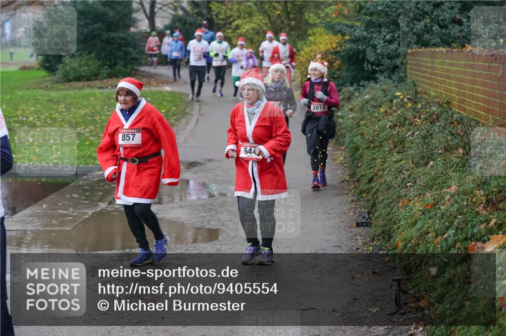 07.12.2025 - St. Pauli X-Mass-Run No. 15 Michael Burmester http://msf.ph/oto/9405554 07.12.2025 11:09:19 Laufen 15, 857, 544, 2010 meine-sportfotos.de