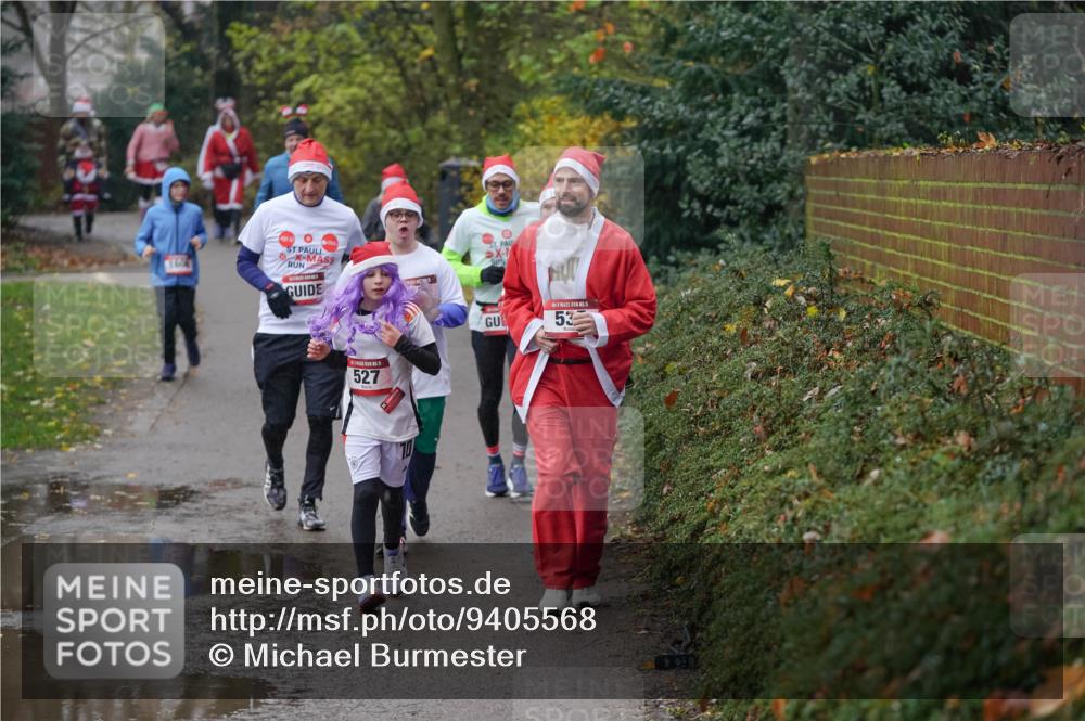 07.12.2025 - St. Pauli X-Mass-Run No. 15 Michael Burmester http://msf.ph/oto/9405568 07.12.2025 11:09:27 Laufen 527, 15, 53 meine-sportfotos.de