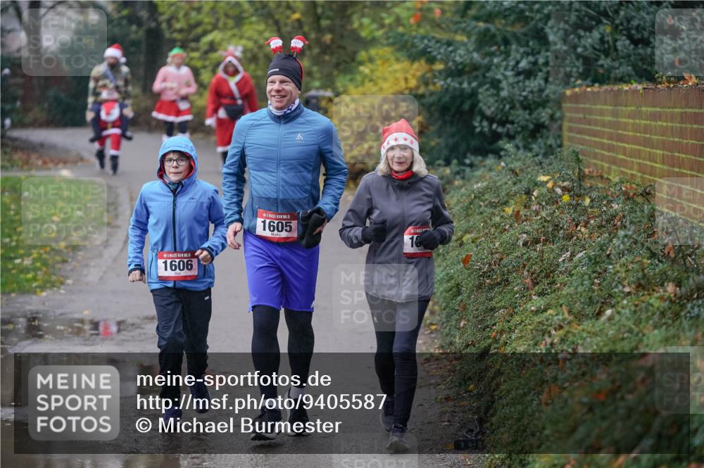 07.12.2025 - St. Pauli X-Mass-Run No. 15 Michael Burmester http://msf.ph/oto/9405587 07.12.2025 11:09:33 Laufen 15, 1606, 15, 1605, 16 meine-sportfotos.de