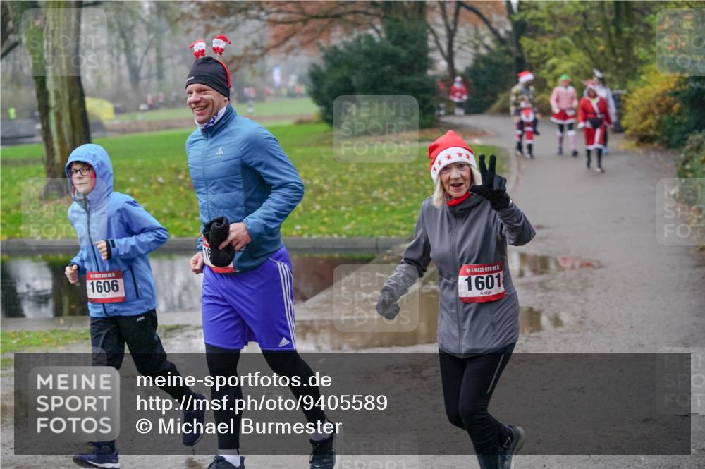 07.12.2025 - St. Pauli X-Mass-Run No. 15 Michael Burmester http://msf.ph/oto/9405589 07.12.2025 11:09:36 Laufen 1606, 1601 meine-sportfotos.de