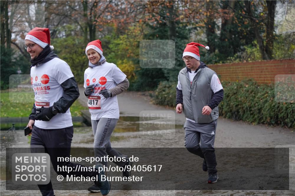 07.12.2025 - St. Pauli X-Mass-Run No. 15 Michael Burmester http://msf.ph/oto/9405617 07.12.2025 11:11:05 Laufen 0, 4817, 9 meine-sportfotos.de