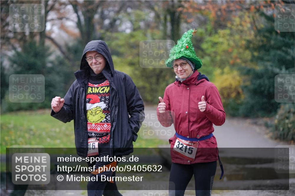 07.12.2025 - St. Pauli X-Mass-Run No. 15 Michael Burmester http://msf.ph/oto/9405632 07.12.2025 11:11:55 Laufen 15, 16, 15, 3215 meine-sportfotos.de