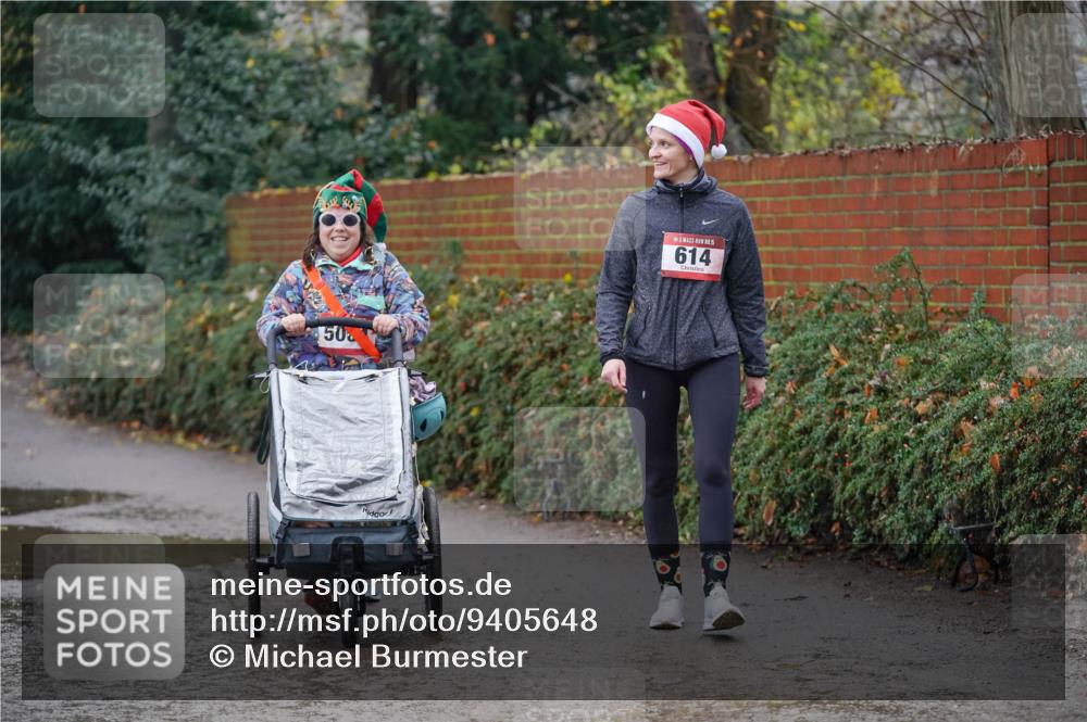 07.12.2025 - St. Pauli X-Mass-Run No. 15 Michael Burmester http://msf.ph/oto/9405648 07.12.2025 11:12:59 Laufen 50, 15, 614 meine-sportfotos.de