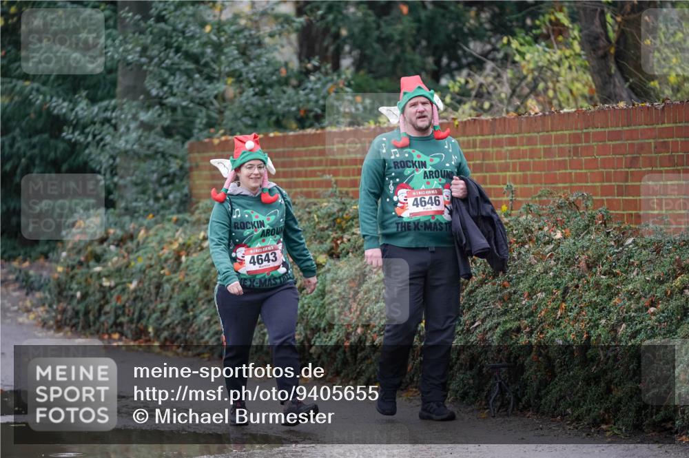 07.12.2025 - St. Pauli X-Mass-Run No. 15 Michael Burmester http://msf.ph/oto/9405655 07.12.2025 11:13:26 Laufen 4646, 4643 meine-sportfotos.de