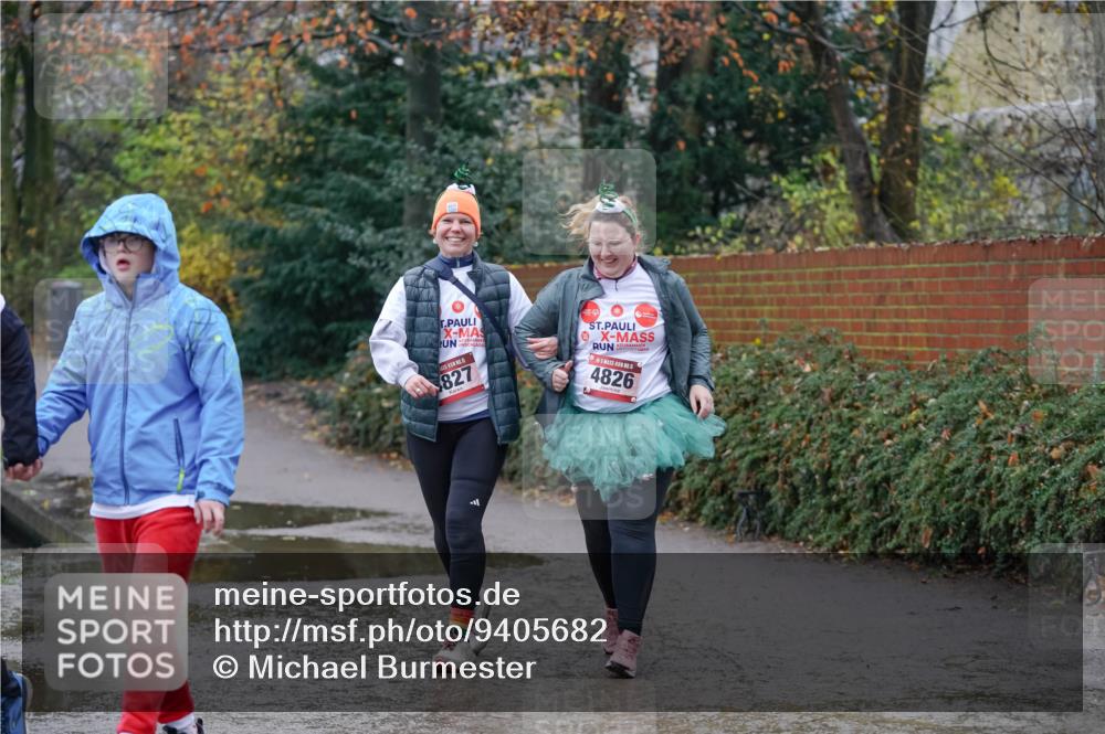 07.12.2025 - St. Pauli X-Mass-Run No. 15 Michael Burmester http://msf.ph/oto/9405682 07.12.2025 11:15:28 Laufen 827, 4826 meine-sportfotos.de
