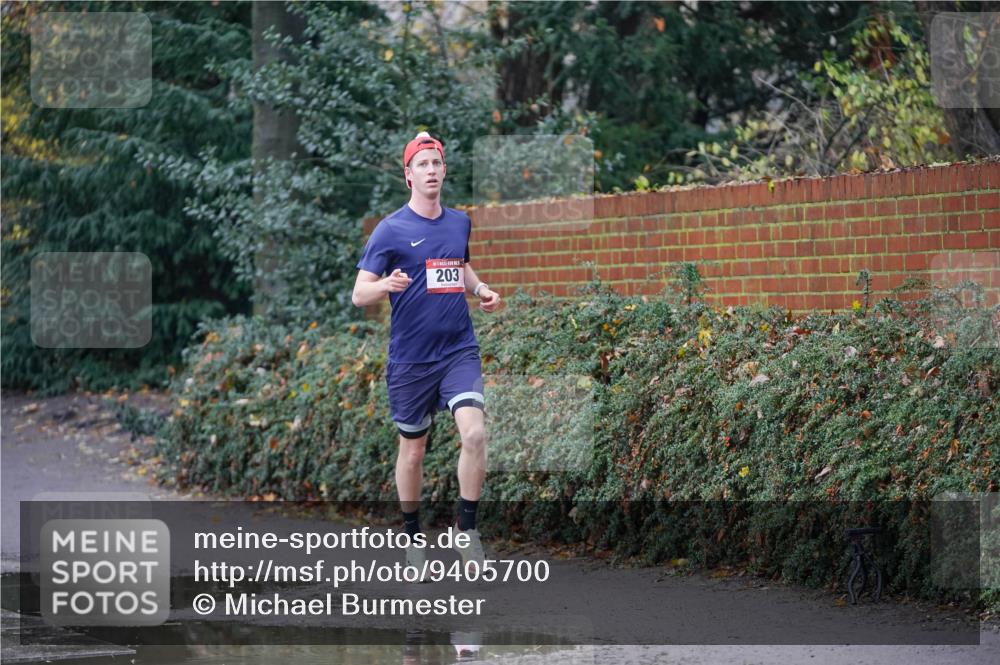 07.12.2025 - St. Pauli X-Mass-Run No. 15 Michael Burmester http://msf.ph/oto/9405700 07.12.2025 11:17:18 Laufen 203 meine-sportfotos.de
